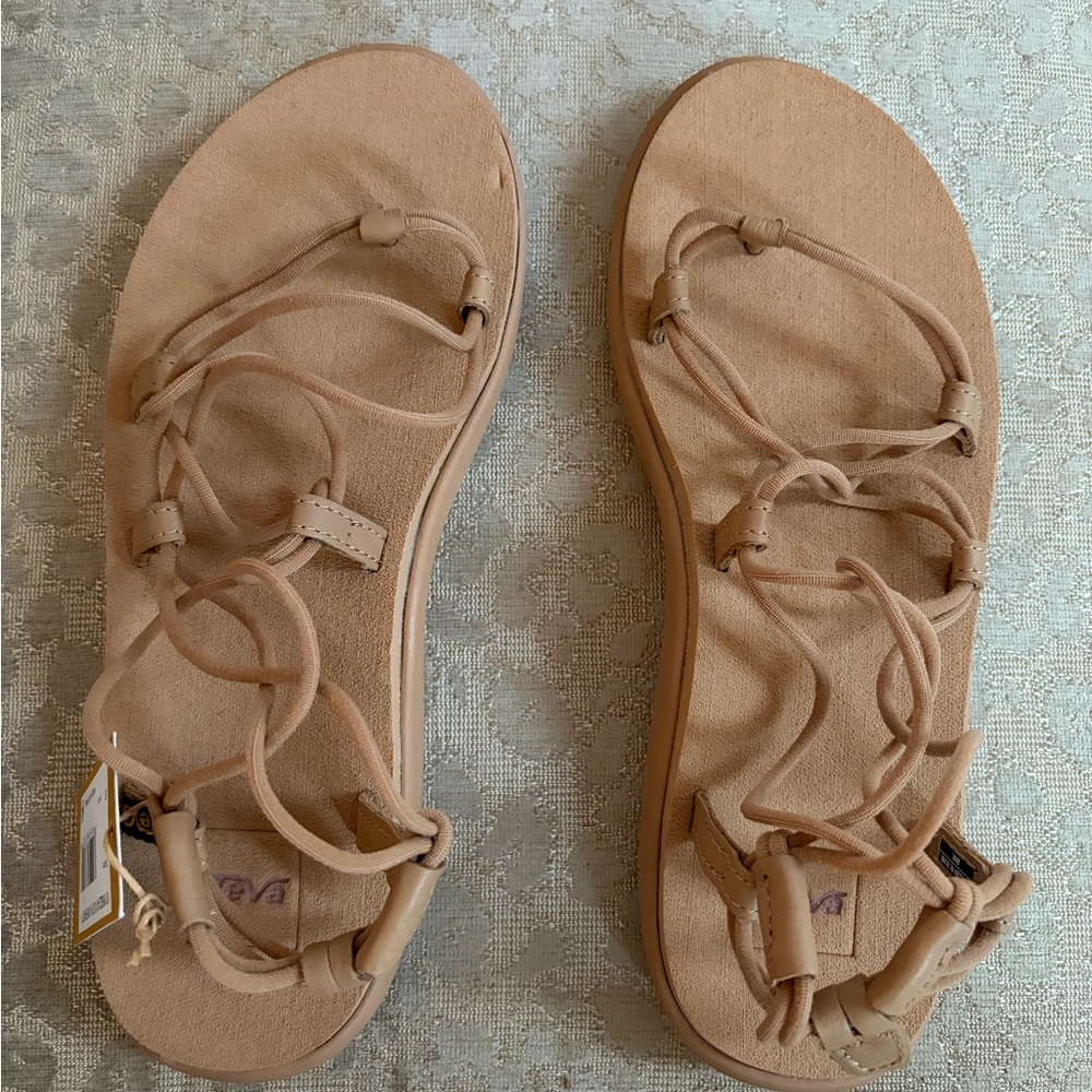 Teva Women's Tan Voya Infinity Sandal - Picture 5 of 7